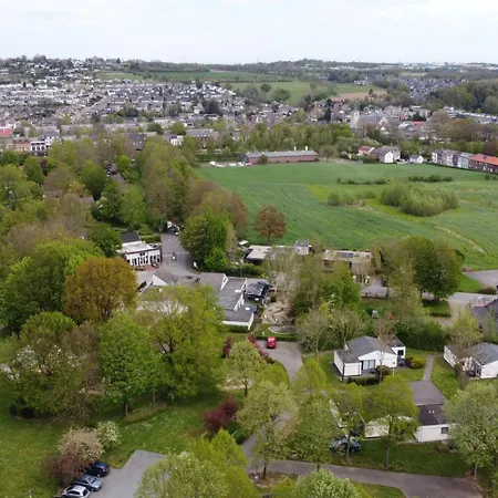 Bungalowpark - Schakel 5 *